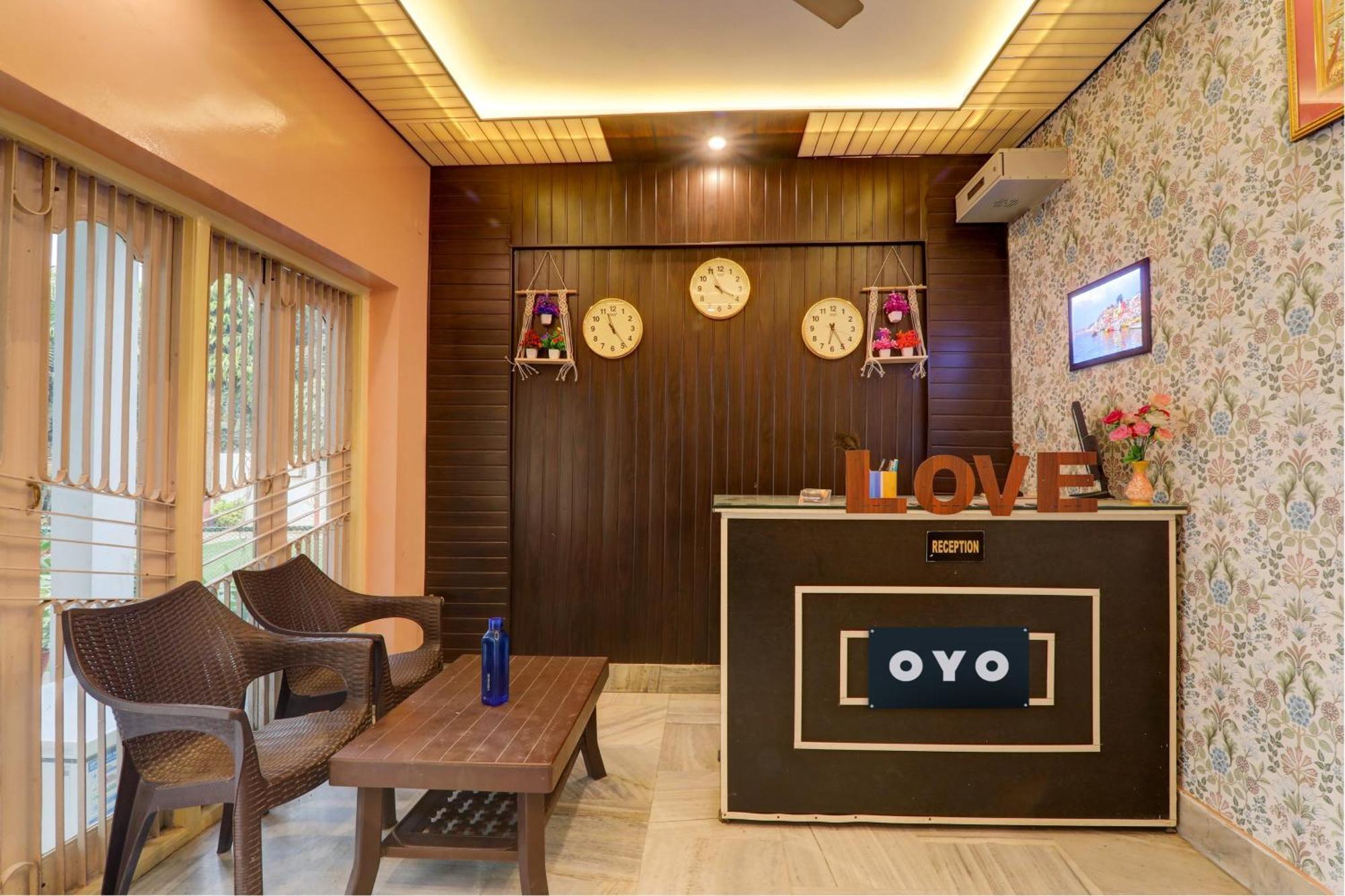 Hotel O Flagship Adbhut Moment Hotel Varanasi Luaran gambar