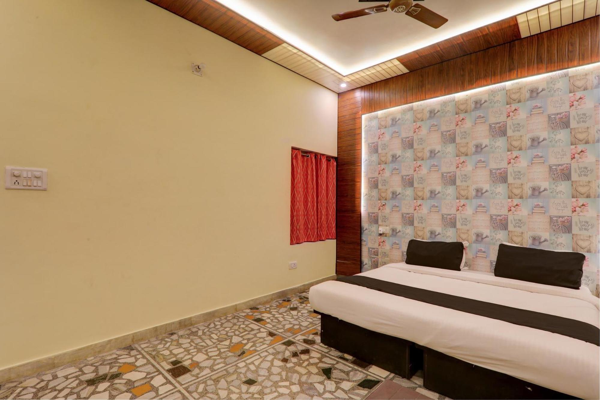 Hotel O Flagship Adbhut Moment Hotel Varanasi Luaran gambar