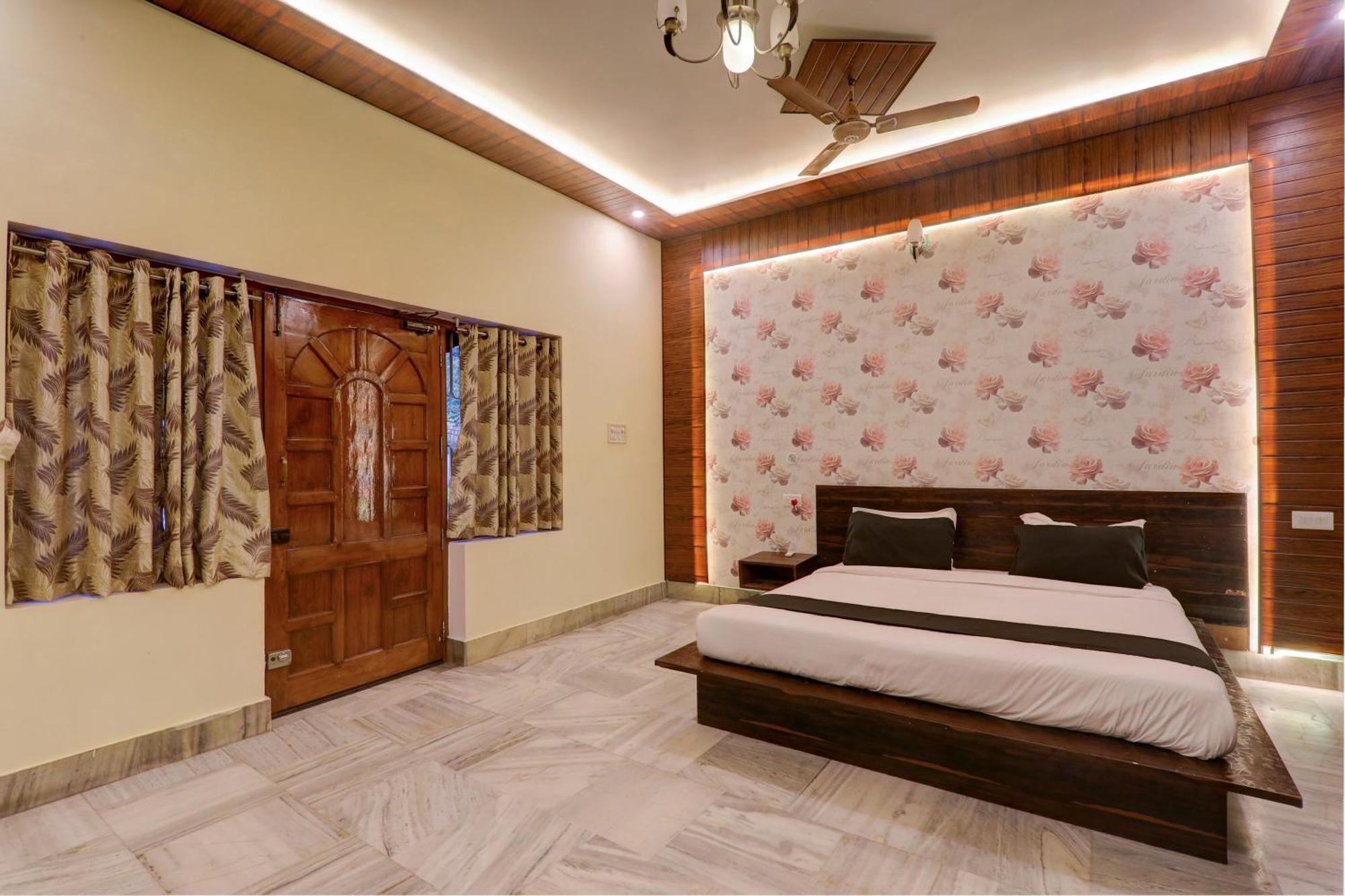 Hotel O Flagship Adbhut Moment Hotel Varanasi Luaran gambar