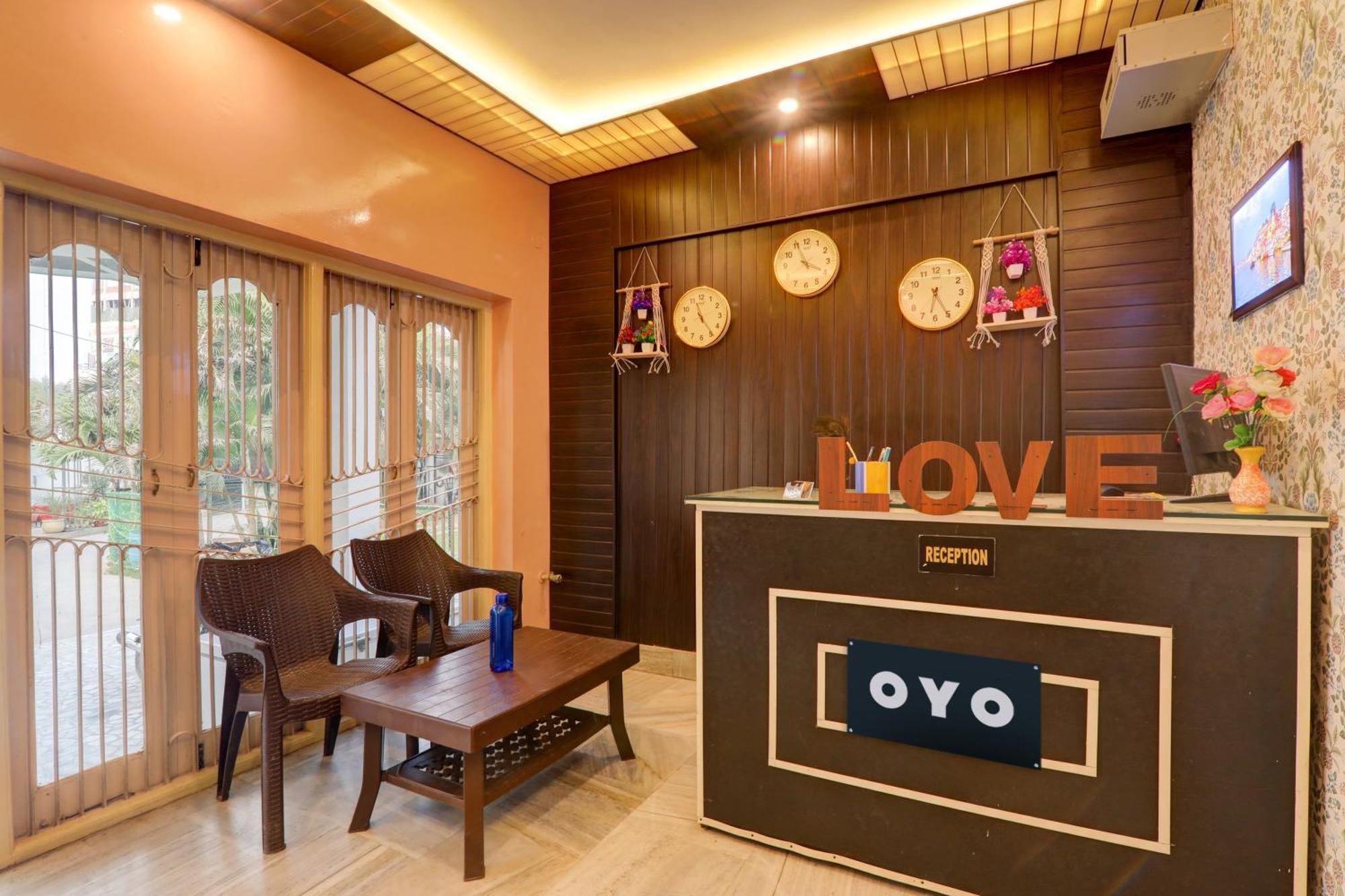 Hotel O Flagship Adbhut Moment Hotel Varanasi Luaran gambar